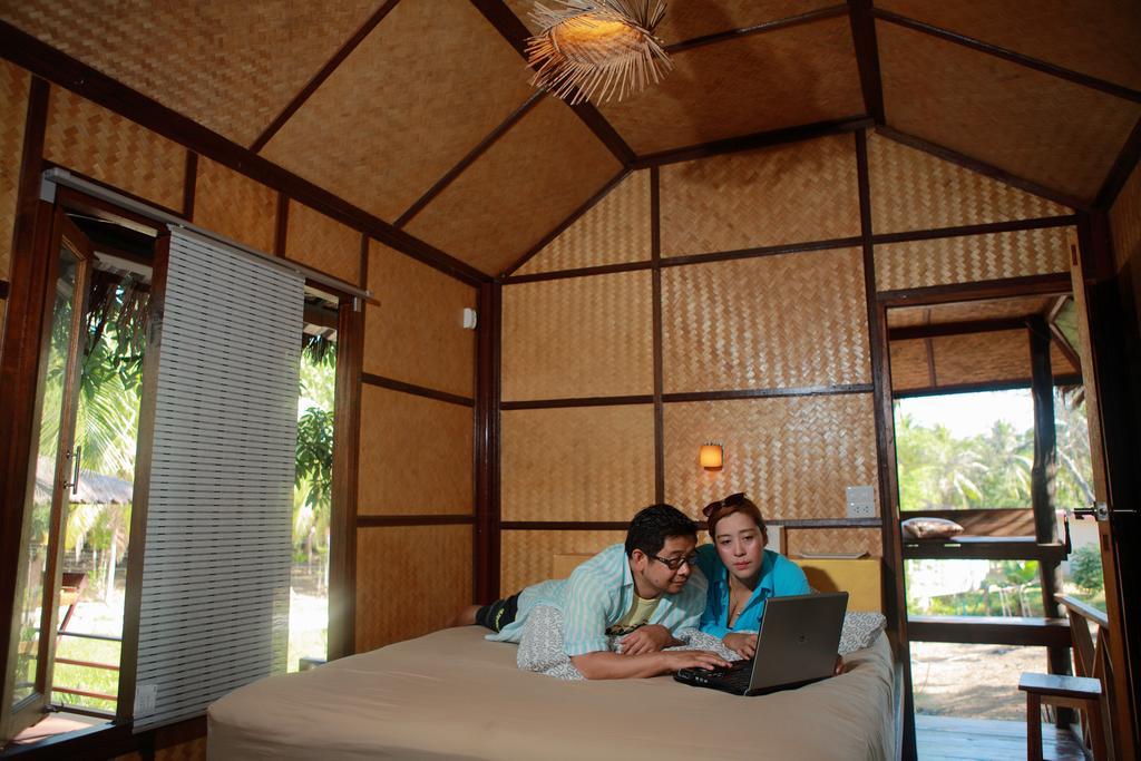 Phayam Garden View Hotell Koh Phayam Exteriör bild