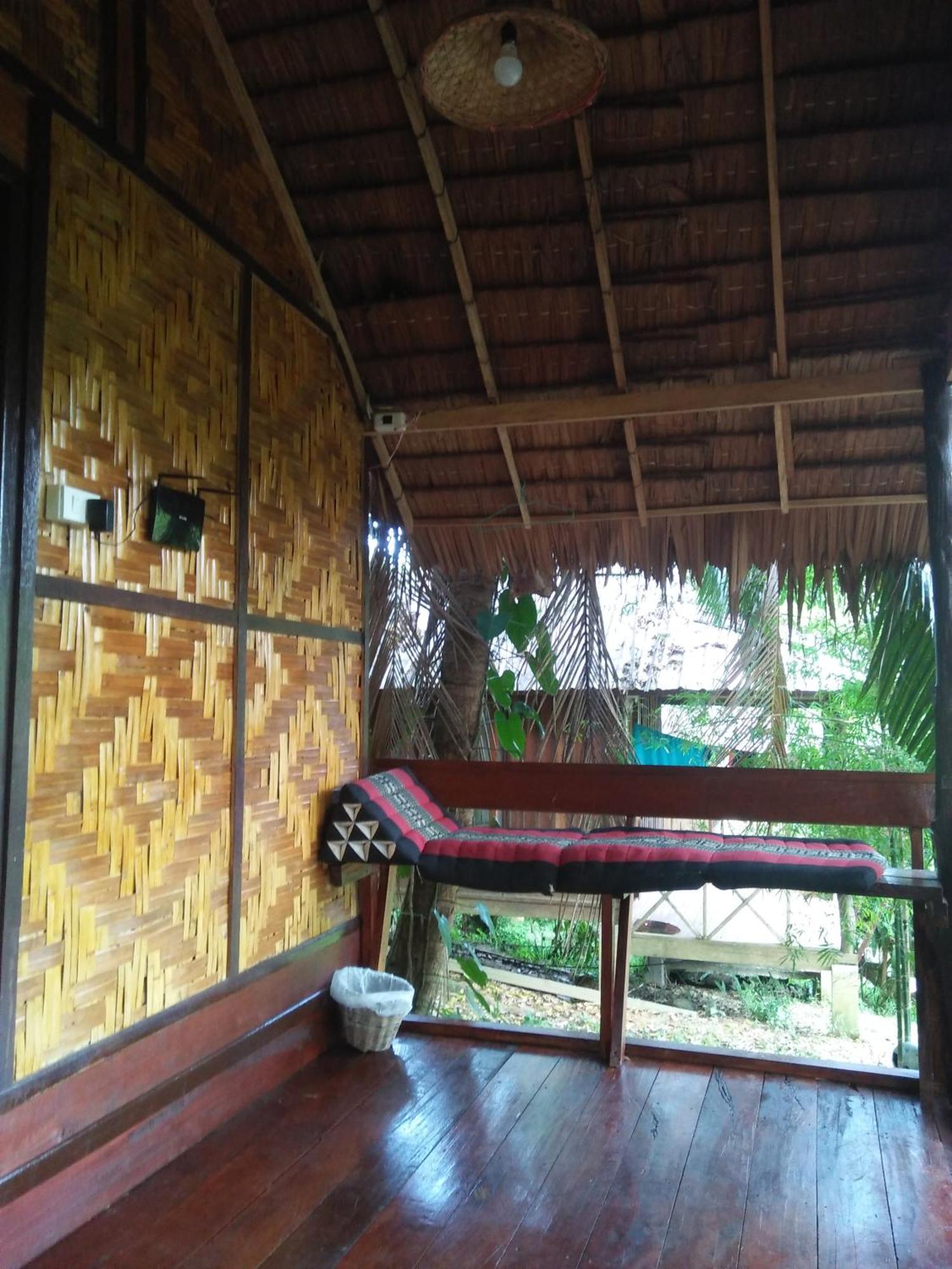 Phayam Garden View Hotell Koh Phayam Exteriör bild